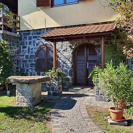 بيت للعطل In - Balaton 41048
