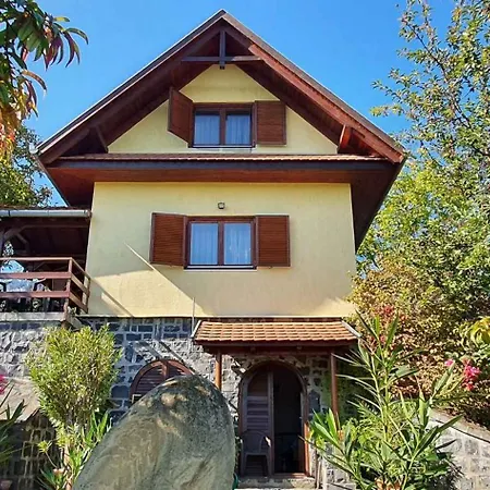 In - Balaton 41048 Kőröshegy